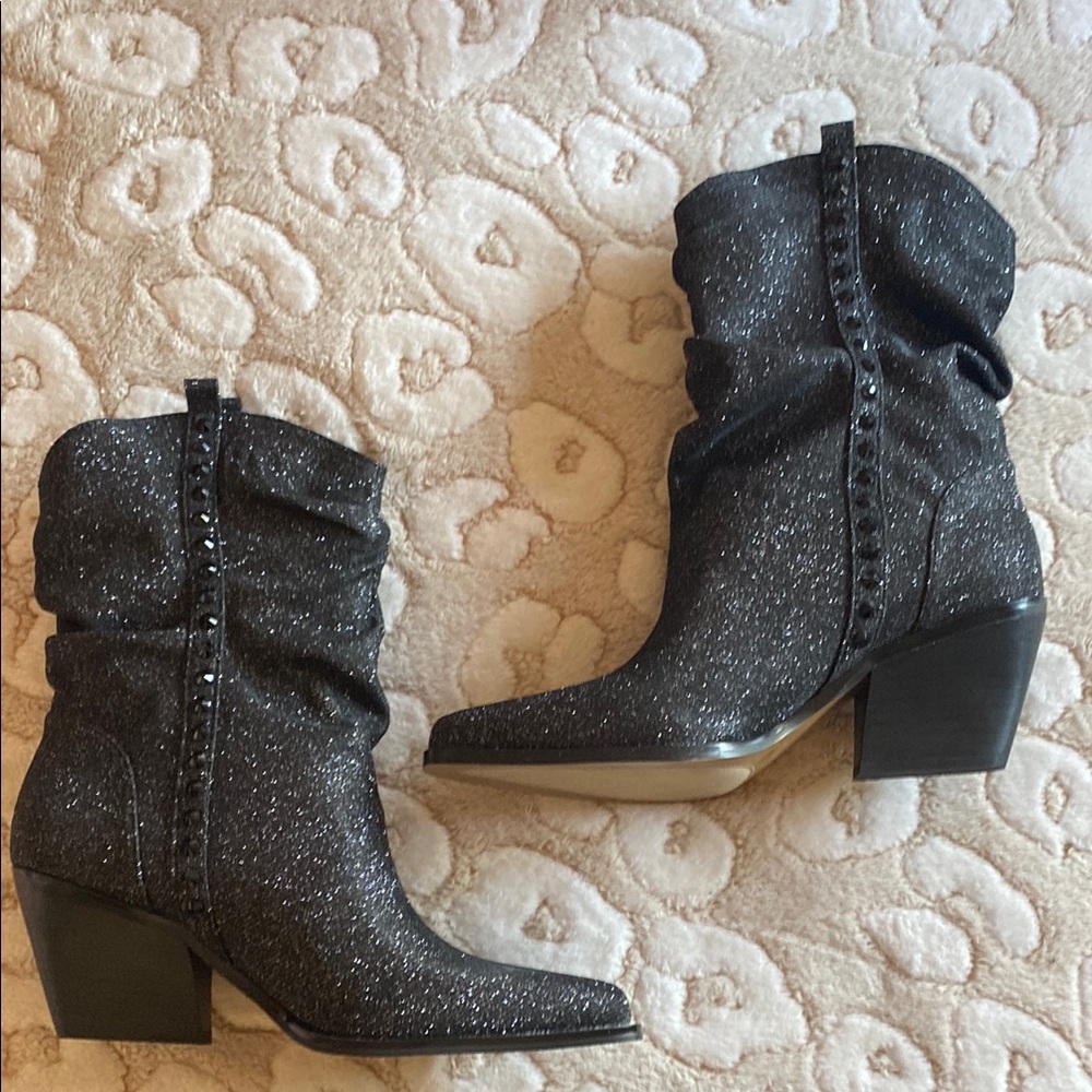 Sparkle Mid-Calf Western Block Heel Boots